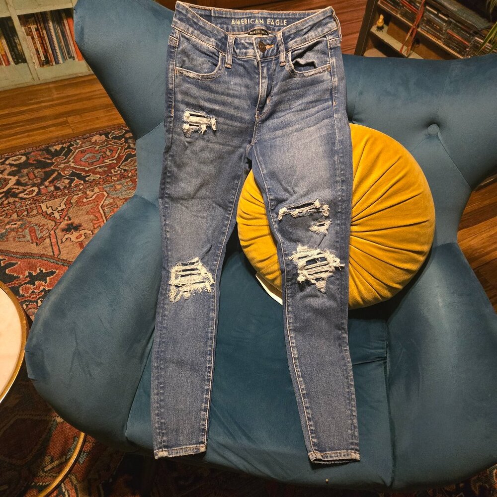 American Eagle distressed jeans
